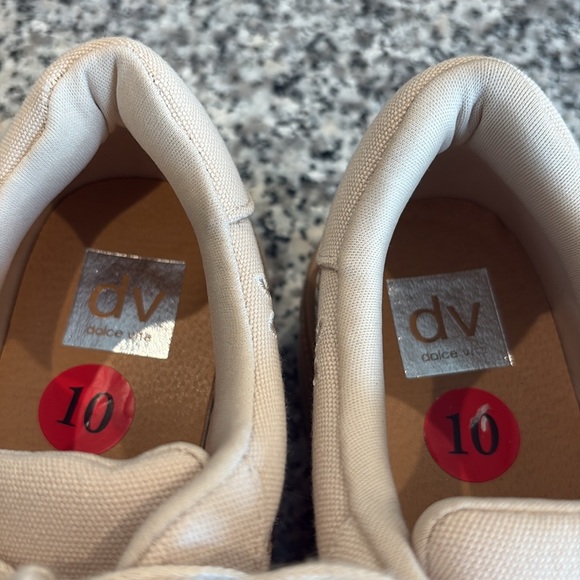 NWOT Dolce Vita Bliss Women's Beige Platform Sneakers - Size 10 - Picture 4 of 8